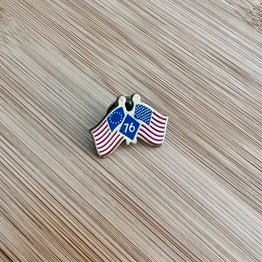 VINTAGE Spirit of '76 BICENTENNIAL Dual Flag